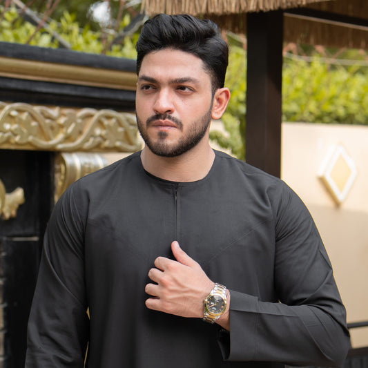 Emirati Black Thobe || Timeless Edition